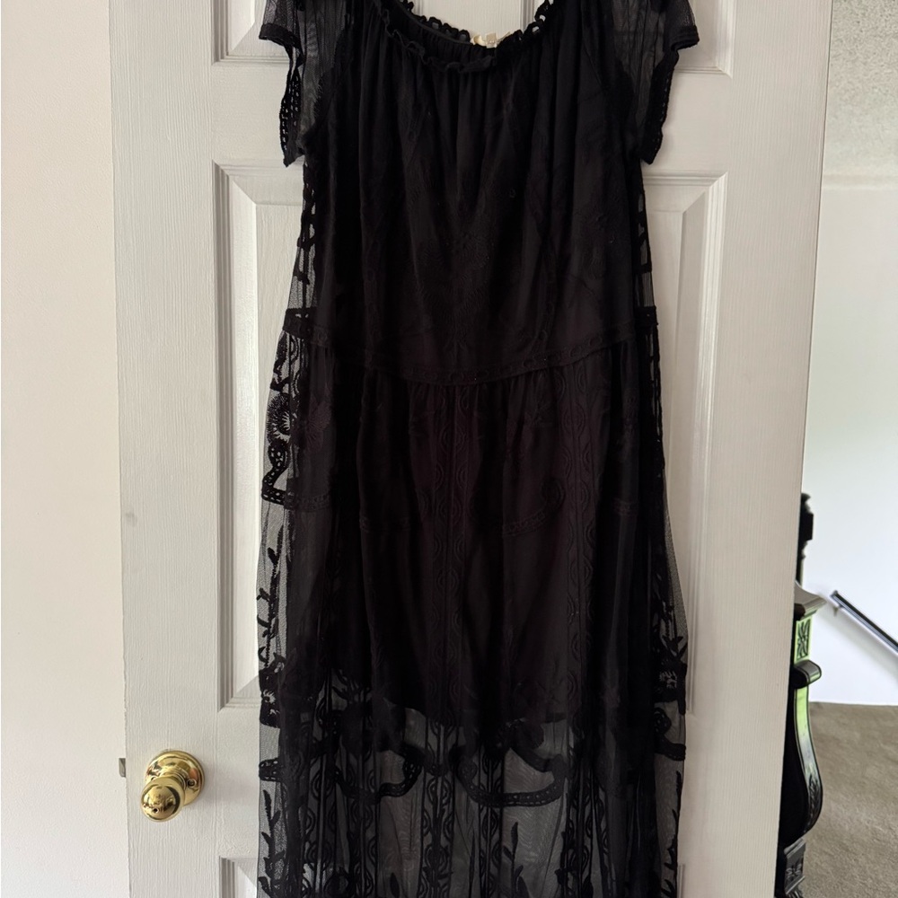 Entro Black Lace Midi Dress L